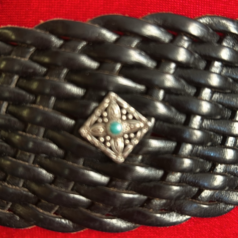 Woven Black Leather Belt with Conchos M/L - Picture 5 of 11
